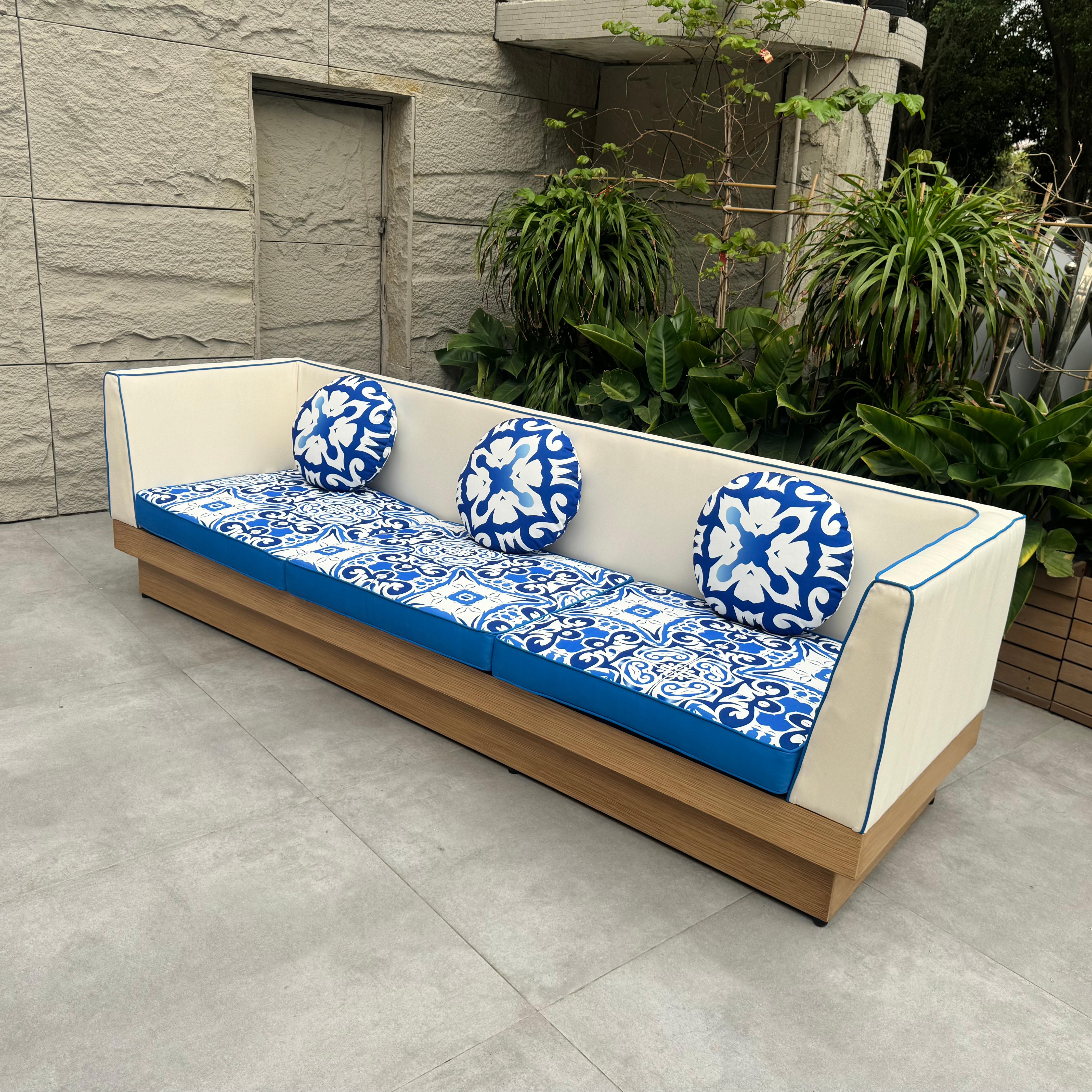 Customization and personalization lead the new trend of outdoor furniture industry