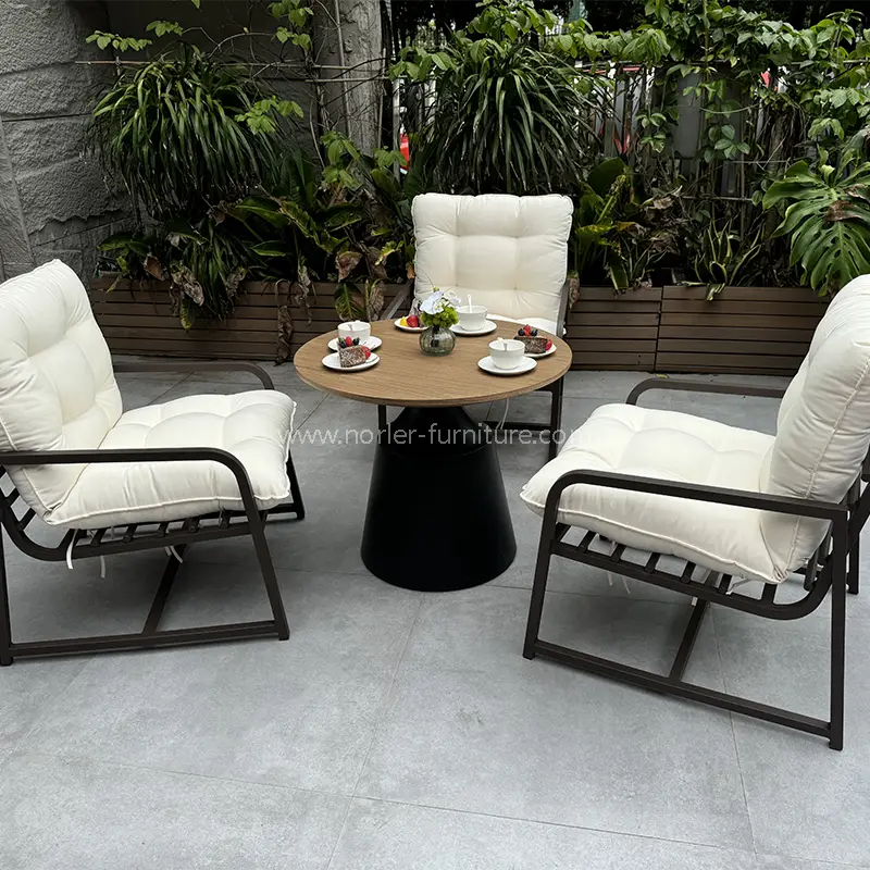 Latest Simple Aluminum Frame Balcony Set