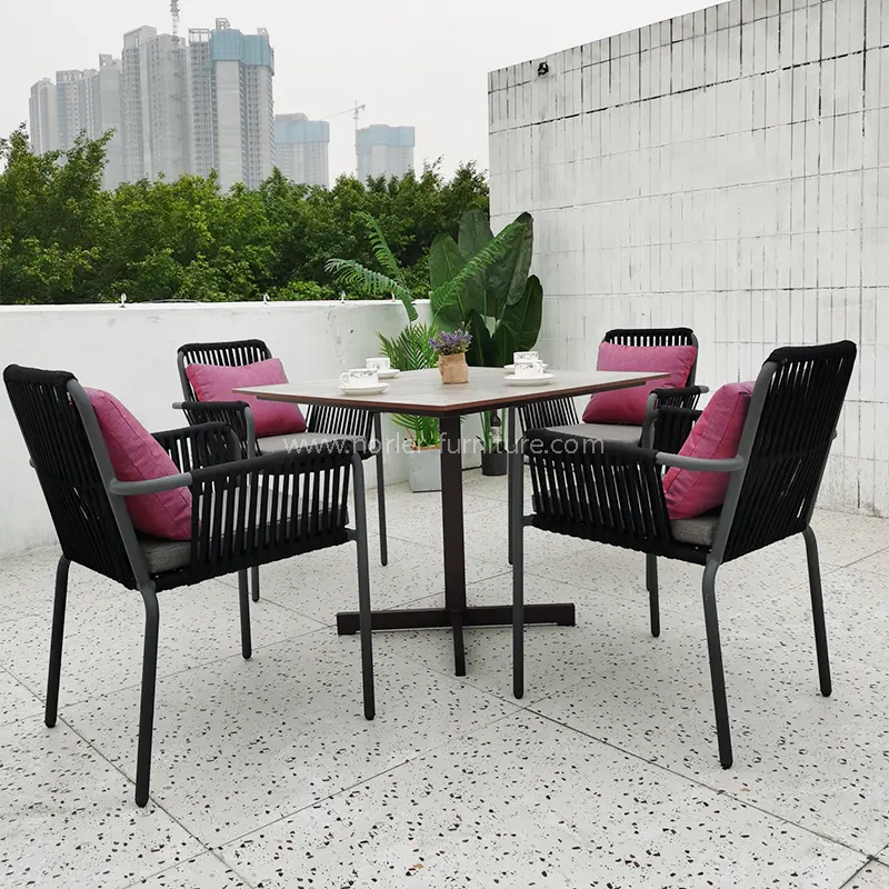 Outdoor Aluminum Frame Dining Table and Chairs