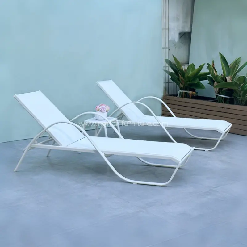White Aluminum Frame Textilene Mesh Sun Lounger